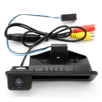Camera Marsarier BMW E39, E60, E90, E70, E80 pe Manerul de Portbagaj
